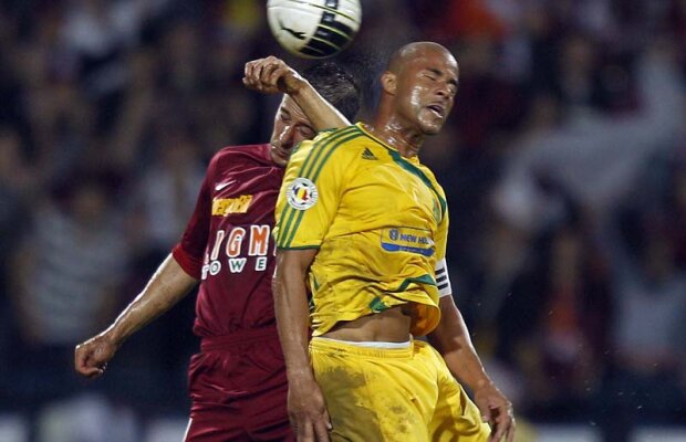 Ţinta CFR-ului » Paszkany vrea să pună mîna pe Wesley, liber de contract după despărţirea de Al Hilal