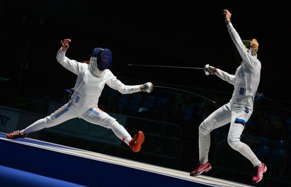 Început cu argint » Echipa feminină de spadă, într-o nouă componenţă faţă de anul trecut, a terminat pe 2 la CE de la Zagreb