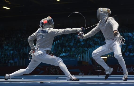 După aur, ghips! » La sosirea în ţară, primul drum pe care l-a făcut Tiberiu Dolniceanu a fost la doctor