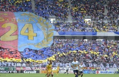 Steaua scoate la vînzare biletele pentru meciurile cu Vardar şi Petrolul » Află preţurile şi de unde le poţi cumpăra