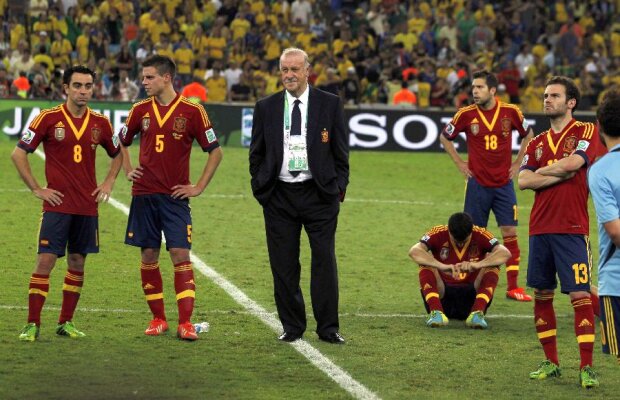 Del Bosque, după 0-3 cu Brazilia: "Nu schimbăm totul pentru o înfrîngere" » Ramos: "Nu sîntem roboţi"