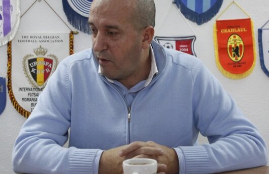 A început barajul » Primarul Chiajnei atacă: "Dacă procedam şi noi ca Rapid terminam pe 10!"