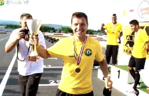 VIDEO Furios şi iute » Gigel Bucur i-a luat faţa lui Cisse la Kuban