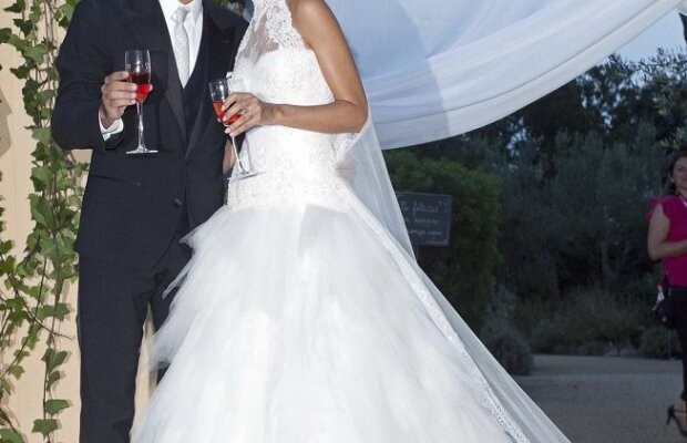 GALERIE FOTO » Xavi Hernandez a renunţat la burlăcie » Imagini de la nunta cu jurnalista Núria Cunillera