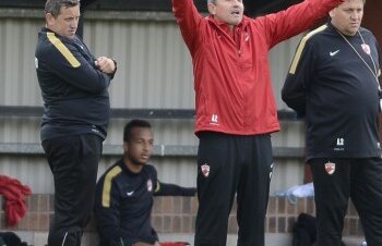 Primul antrenor schimbat în Liga 1? » Mulţescu: "Mă aştept să fiu sacrificat!"