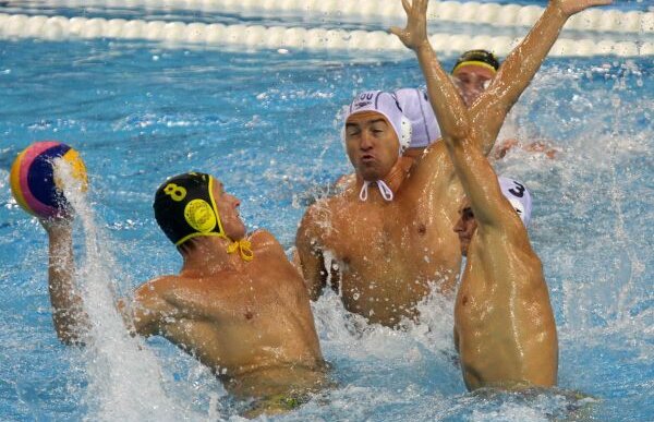 Băgaţi sub apă » Înfrîngere ruşinoasă pentru România la Mondialul de polo: 4-7 cu Kazahstan