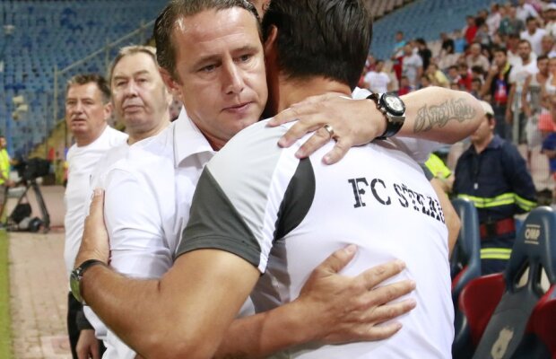 Steliştii, criticaţi pentru transferuri: "Poate Reghe ştie ceva ce noi nu ştim"