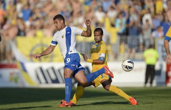 VIDEO şi FOTO S-au trezit tîrziu » Petrolul a remizat cu Vitesse, 1-1, Grozav egalînd pe final de meci