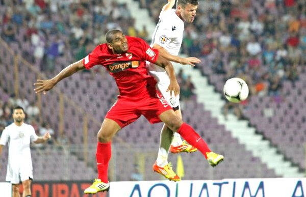 Proaspăt cu Steaua » Brazilianul "cîinilor" gîfîie după numai 107 minute jucate şi va fi menajat cu Viitorul