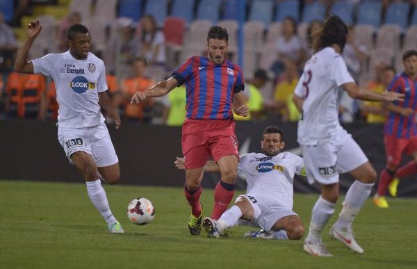 VIDEO Primul gol în Liga 1 pentru Piovaccari » Italianul începe să se impună în faţa lui Nikolici