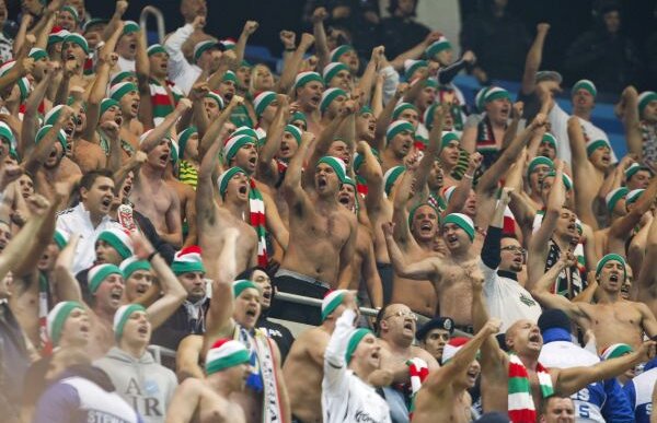 Legia Varşovia va fi susţinută la meciul cu Steaua de aproximativ 2.000 de suporteri!