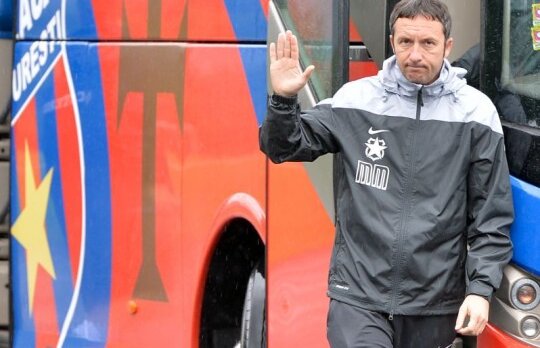 MM vorbeşte despre problemele din jurul echipei » Cum trăieşte Gigi meciurile în închisoare