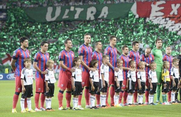 Steaua e în urna a patra la tragerea la sorţi de joi » Ce adversari pot întîlni "roş-albaştrii" în grupele Ligii