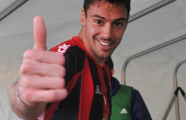 Pinto e încîntat de ideea de a veni în România: "Merg la Steaua!". Portretul făcut de un ziarist grec