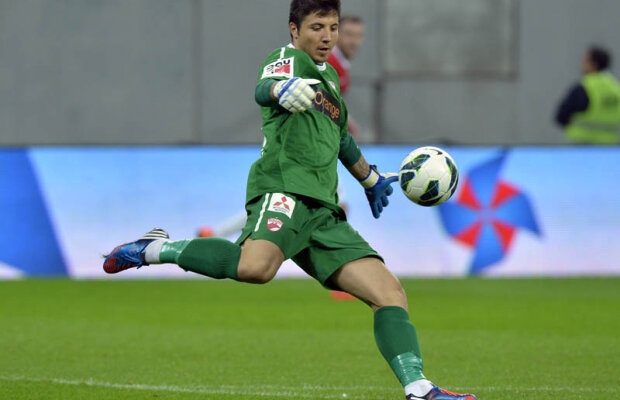 Dinamo se luptă cu FC Vaslui pentru înlocuitorul lui Bălgrădean » Pe cine vor cele două echipe