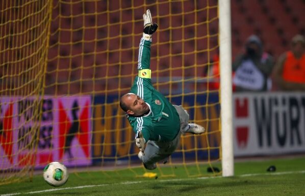 Jurnaliştii maghiari publică poveşti din duelurile România - Ungaria, rememorate de jucători: "Aruncau în noi cu ouă şi roşii!"