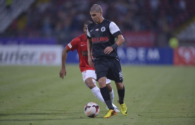 Îi transformă în ”cîini” pe Ursu şi pe Calcan » Dinamo vrea doi juniori de la U Cluj