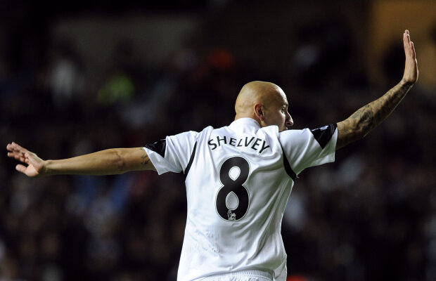 Repriză de coşmar! Fost jucător la Liverpool, Shelvey le-a făcut două goluri cadou "cormoranilor" :S