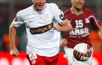 Marius Niculae s-a plictisit: "De zece ani tot aud de New Dinamo"