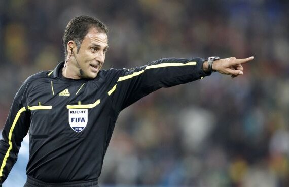 Oamenii "negri" care fluieră decisivele » Turcia e fără victorie cu Benquerenca, România are amintiri neplăcute cu Strahonja