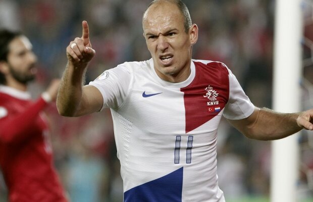 Reacţiile olandezilor după ce ne-au dus la baraj: "Puteţi trimite florile! V-am ajutat" :D