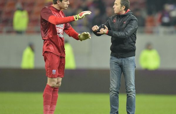 Reghecampf despre Tătăruşanu: "Încă mai avem timp să-l convingem să rămînă, altfel vom aduce un portar de mare valoare"