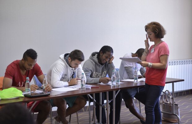 S-au pus pe istorie » Stranierii lui Dinamo au început să studieze palmaresul echipei la care joacă :D