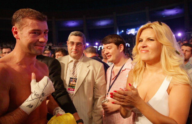 ”BRD SMS: Contul dvs a fost debitat cu un miliard de euro”. Dacă n-am găsit noi milionul, trebuie să plătim miliardul!