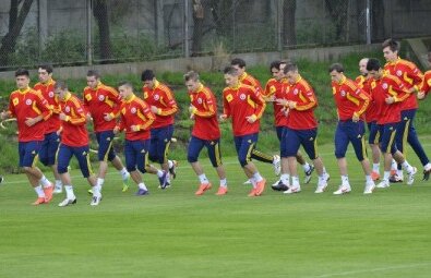 EXCLUSIV Primii 8 fotbalişti convocaţi pentru Grecia au ajuns la Mogoşoaia