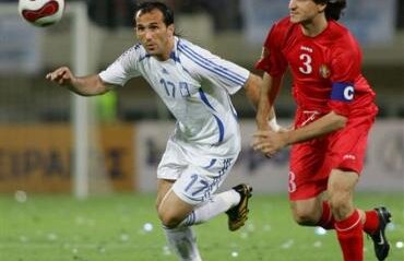 Grecii au stabilit obiectivul pentru meciul tur cu România » Fanis Gekas: "Batem fără să primim gol"