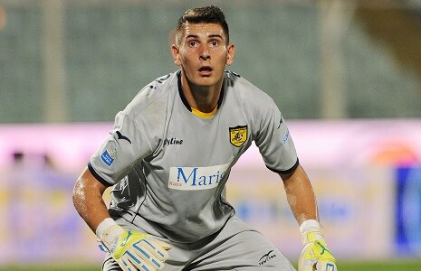 Laurenţiu Brănescu, jucătorul lui Juventus Torino, ar putea semna cu Steaua