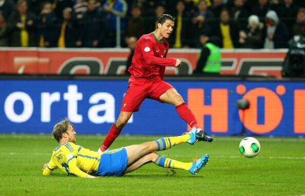 VIDEO Dumnezeu a fost Ronaldo! » Suedia aştepta minunea de la Ibrahimovici, dar Divinitatea a vrut altfel