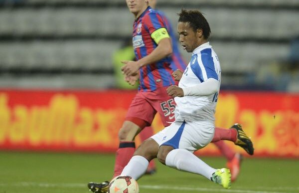 Întîmplări stranii la Pandurii - Steaua » De ce a ieşit Eric? Mărturiile unui apropiat: dialogul brazilianului cu Pustai