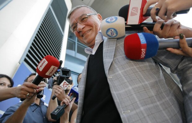 Un program revoluţionar propus pentru FRF: 16 echipe în Liga 1, preşedinte cu doar două mandate şi "sfat al bătrînilor"