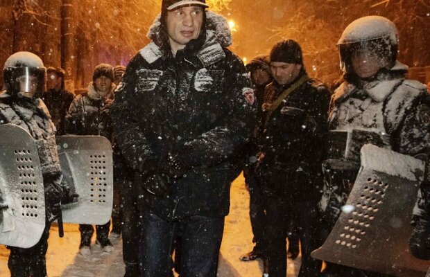 Vitali Kliciko, ultimul pumn » Campionul mondial al greilor se lasă de box pentru a candida la preşedinţia Ucrainei