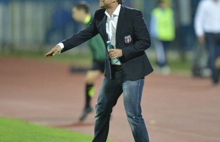 Steliştii au decis să urmeze sfatul lui Hagi » Ce au în comun primele 3 "ţinte" ale roş-albaştrilor