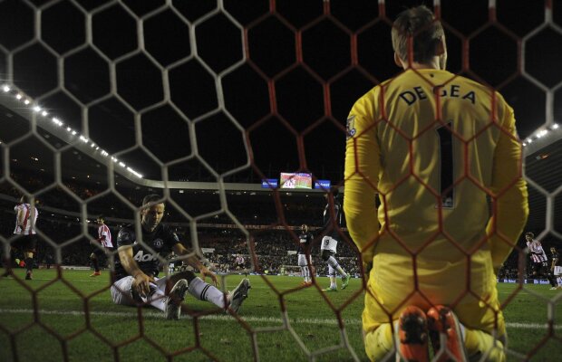 VIDEO Autogol Giggs! » United pierde şi cu Sunderland în Cupă, 1-2