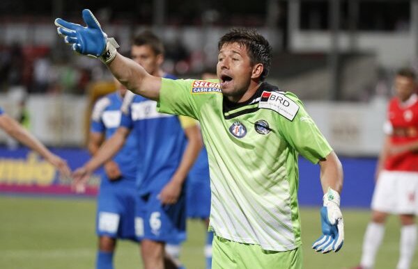 Rapid a bifat primul transfer al iernii » Cosmin Vîtcă s-a întors în Giuleşti