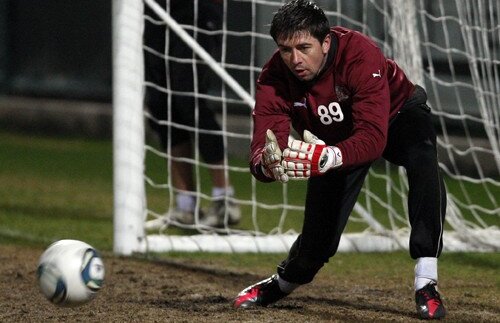 Îl iau pe Cosmin Vîtcă » Dorit de Rapid, portarul ar putea ajunge la Craiova