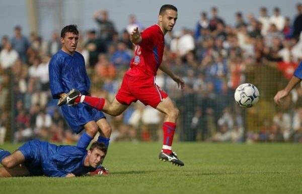 Ca pe vremea lui Aliuţă! » Transferurile revoluţionează Steaua: cum se schimbă campioana