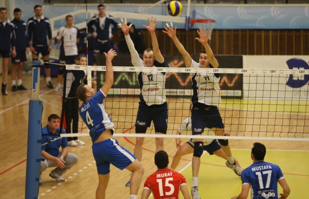 Premieră fericită » Tomis Constanţa a învins-o pe Milliye Pyango Ankara şi s-a calificat în semifinalele Cupei CEV