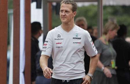 Familia lui Michael Schumacher e încrezătoare: "Procesul de trezire poate fi unul de durată, dar sîntem optimişti"