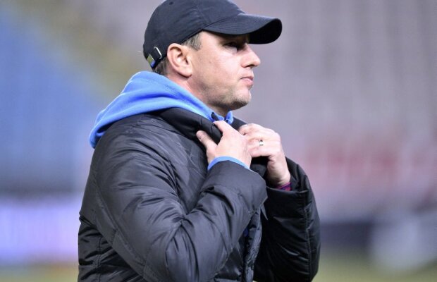 Criticat şi de Ladislau Boloni, Laurenţiu Reghecampf se apără: "Am dinamovişti în familie"