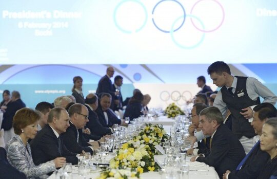 Oana Duşmănescu despre numitorul comun între Soci şi Brazilia: "Tendinţa de a organiza mari competiţii în haosul cel atrăgător"