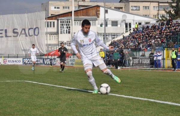 VIDEO+FOTO Rămasă în 9 jucători, ACS Poli n-a rezistat în faţa Botoşaniului, 0-1