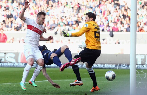 VIDEO Restart Maxim! » ”Tricolorul” lui Stuttgart a marcat după patru luni şi jumătate în Stuttgart - Braunschweig 2-2