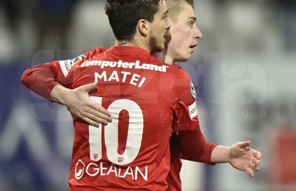 VIDEO "Cîini" de Europa » Dinamo o învinge pe Corona, 1-0, şi urcă pe locul 4