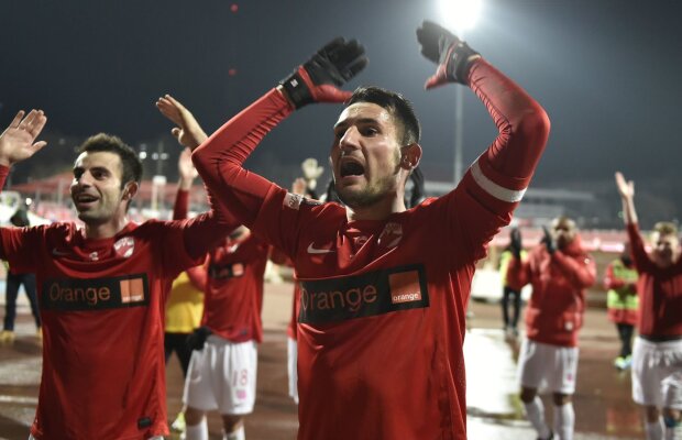 Cei trei tenori din Ştefan cel Mare :) Noul imn al lui Dinamo va fi auzit prima dată pe stadion în semifinala de Cupă cu Steaua