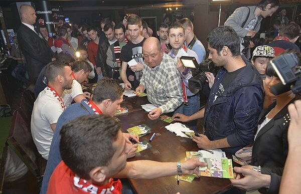 Sport FUN » Cinci jucători dinamovişti sînt pe cale de a deveni cunoscuţi după nume :D