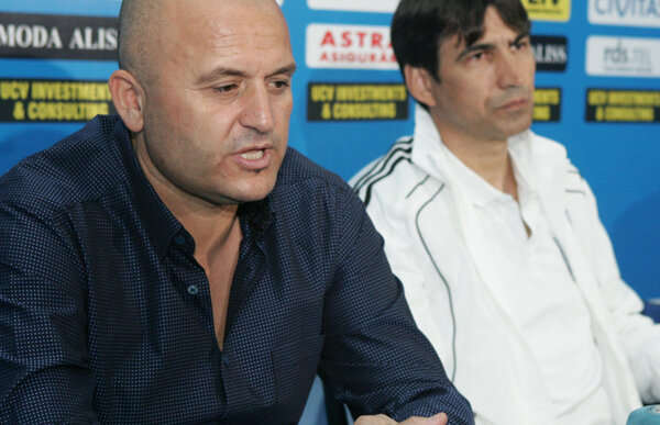 Încă o lovitură pentru Adrian Mititelu! Trebuie să-i plătească 7 milioane de euro lui Victor Piţurcă :S